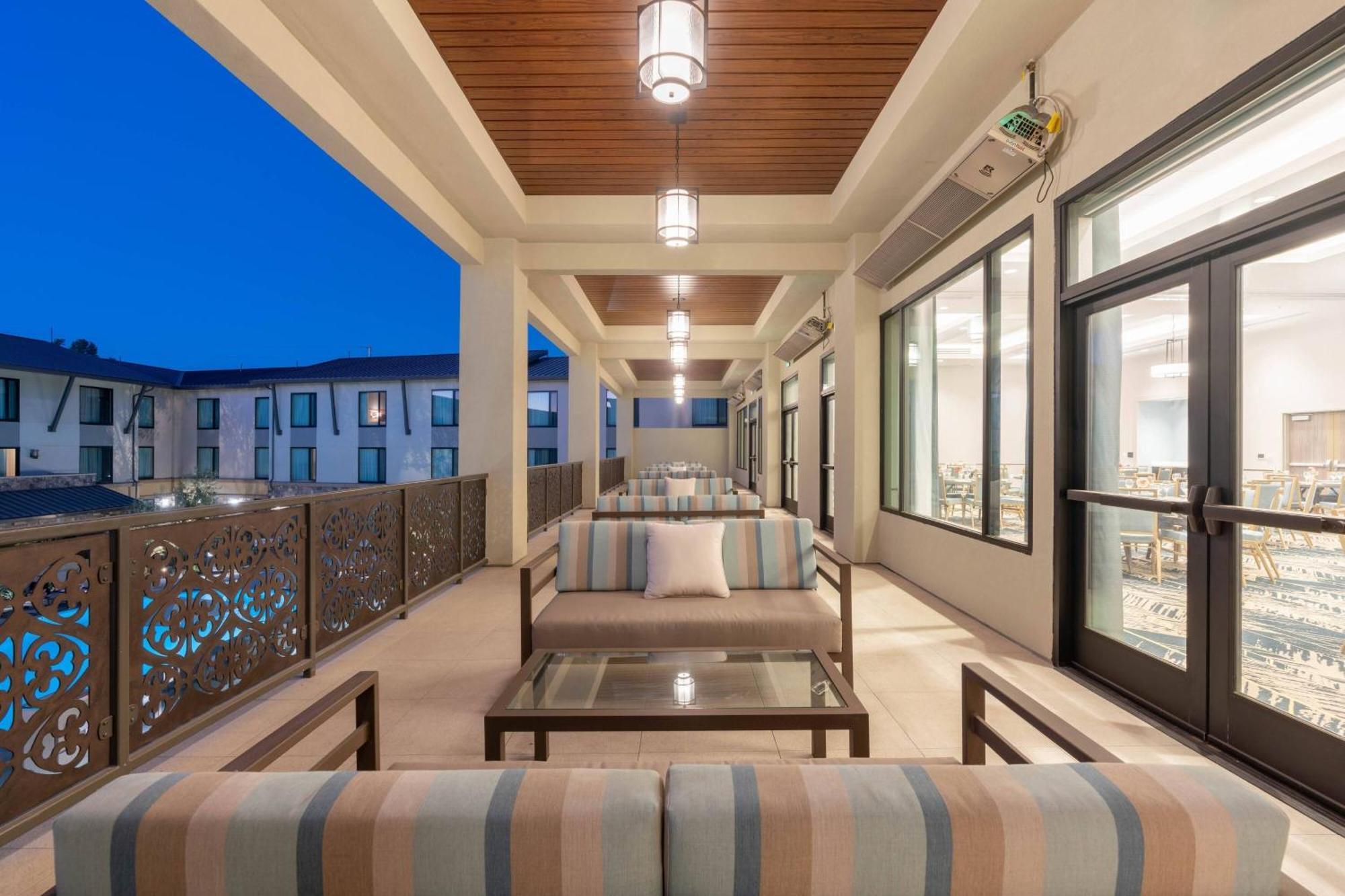 Towneplace Suites By Marriott Thousand Oaks Agoura Hills Esterno foto